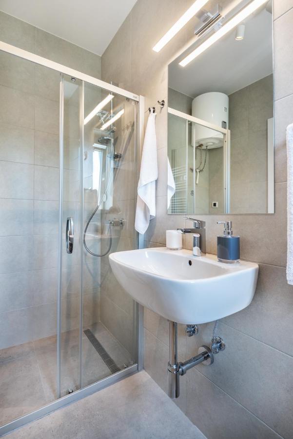 Studio Apartment Financial Park Belgrad Exterior foto